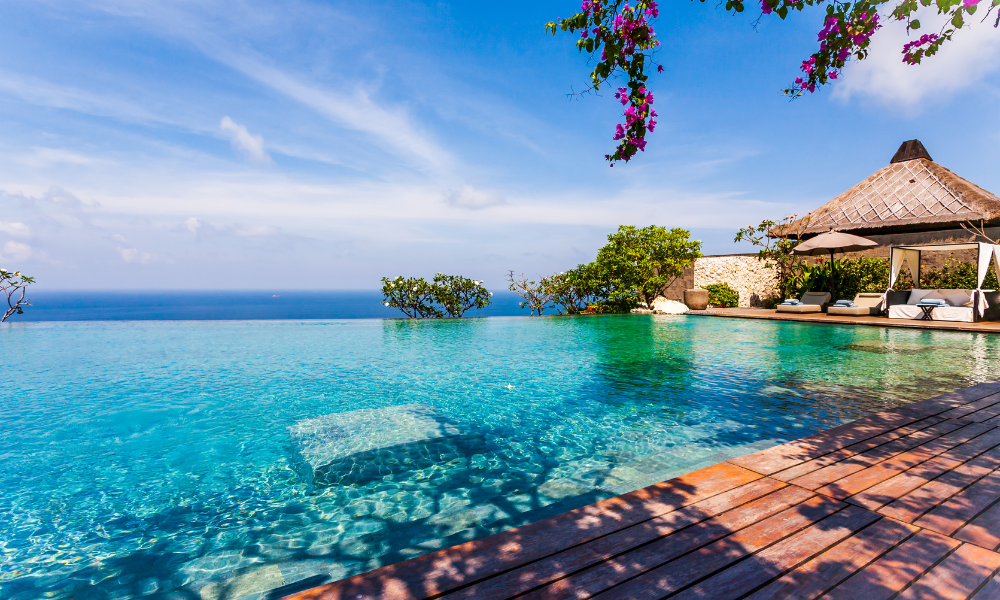 Disfruta de una cena romántica en tu luna de miel con Honimunn